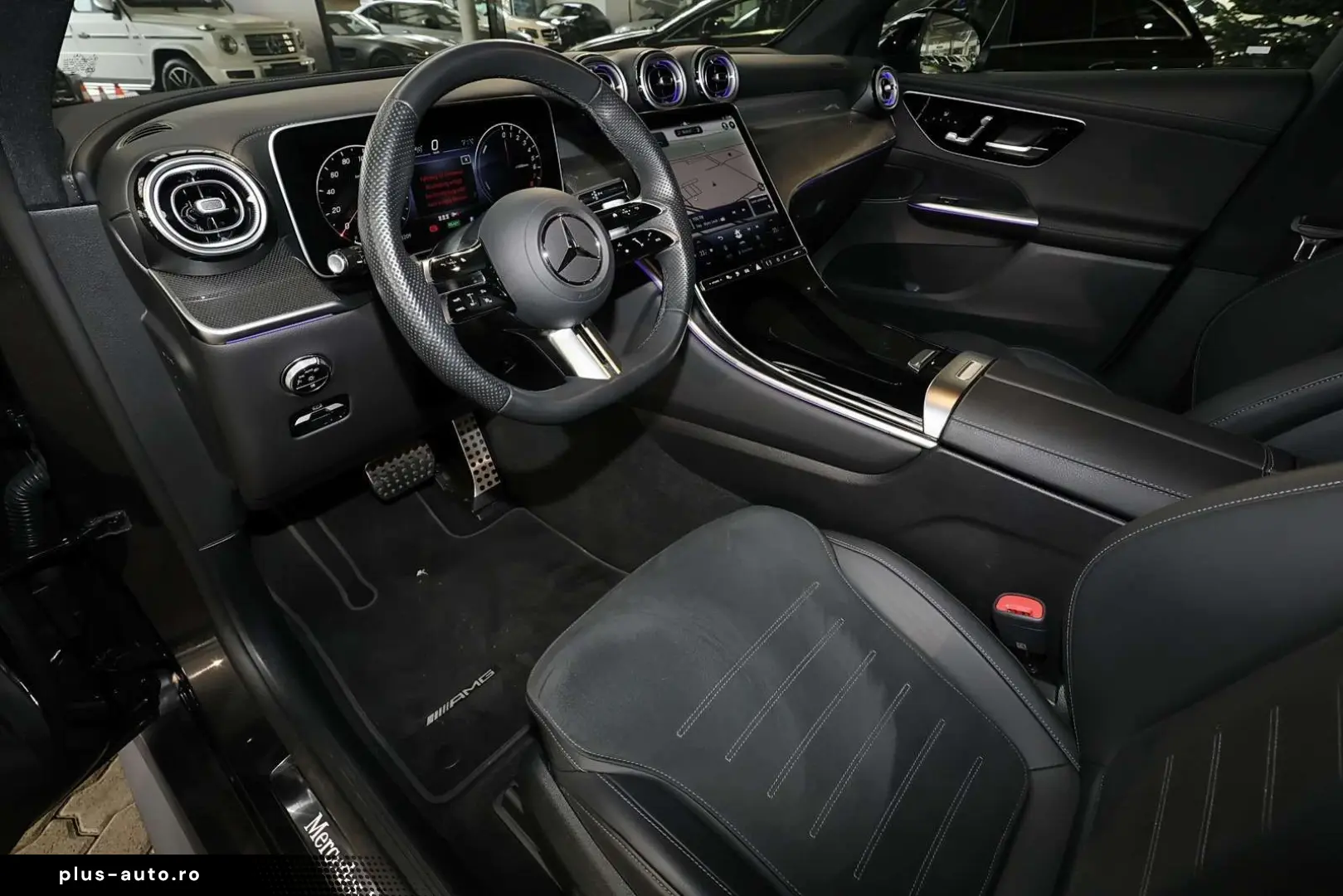 MERCEDES-BENZ GLC 300 e 4M AMG AHK TOTWINKEL DISTRON&hellip;