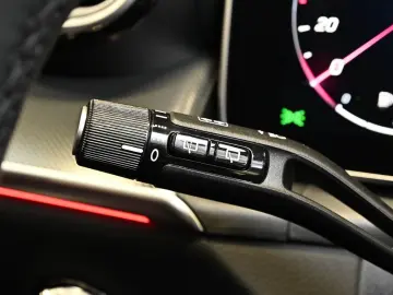 MERCEDES-BENZ GLC 300 e 4M Avantgarde Advanced  AHK &hellip;