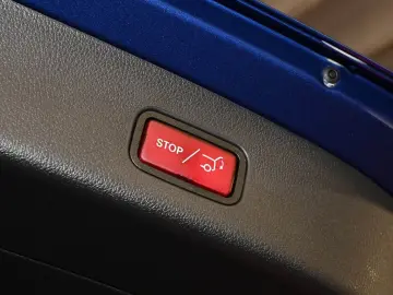 MERCEDES-BENZ GLC 300 e 4M Avantgarde Advanced  AHK &hellip;