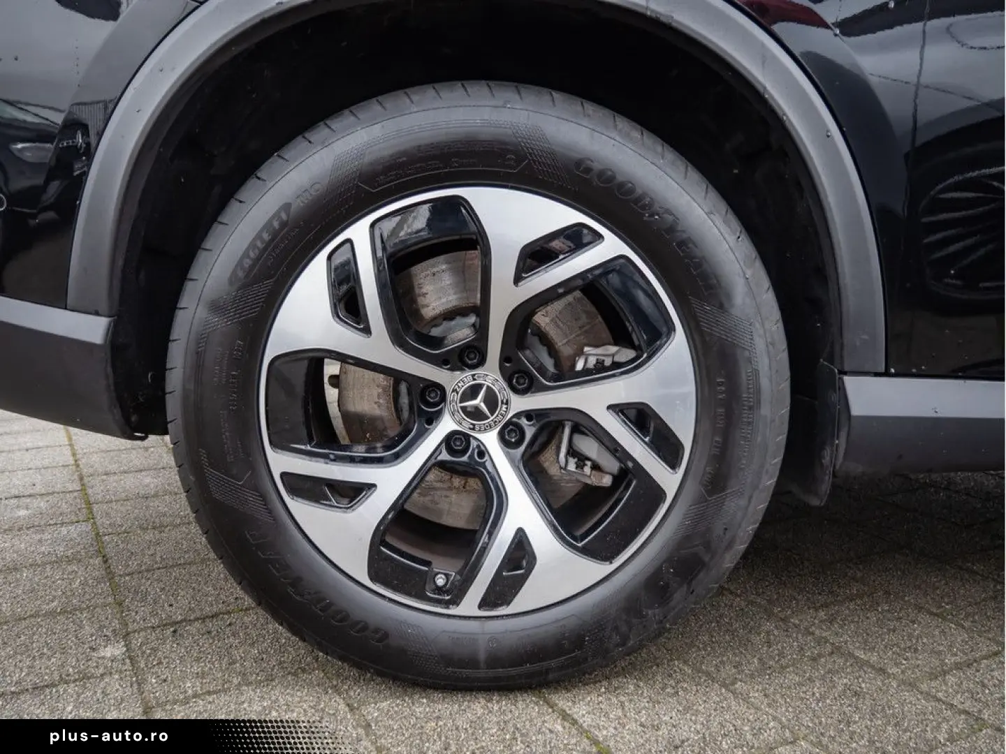 MERCEDES-BENZ GLC 300 e 4M Avantgarde Premium AHK Di&hellip;