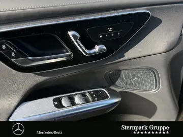 MERCEDES-BENZ GLC 300 e 4M AMG Digital-Light 360 Mem&hellip;