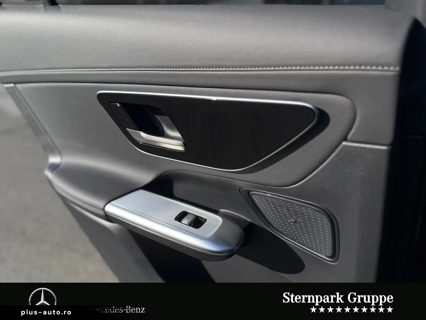 MERCEDES-BENZ GLC 300 e 4M AMG Digital-Light 360 Mem&hellip;