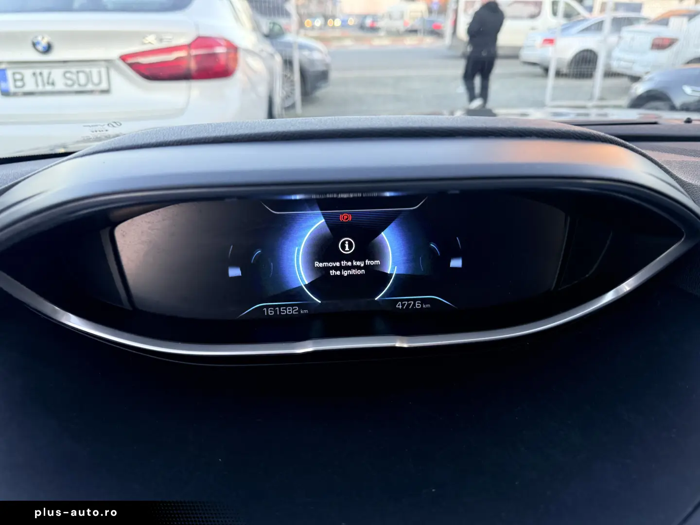 Ocazie 6000e avans 6000e in 3 luni