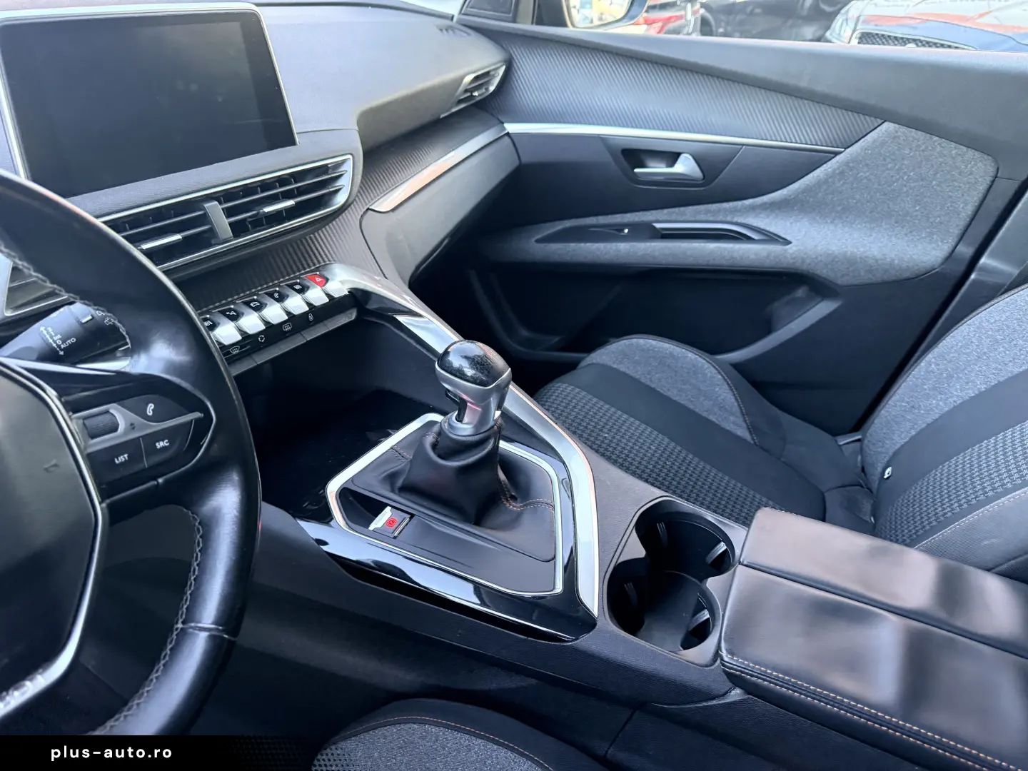 Ocazie 6000e avans 6000e in 3 luni