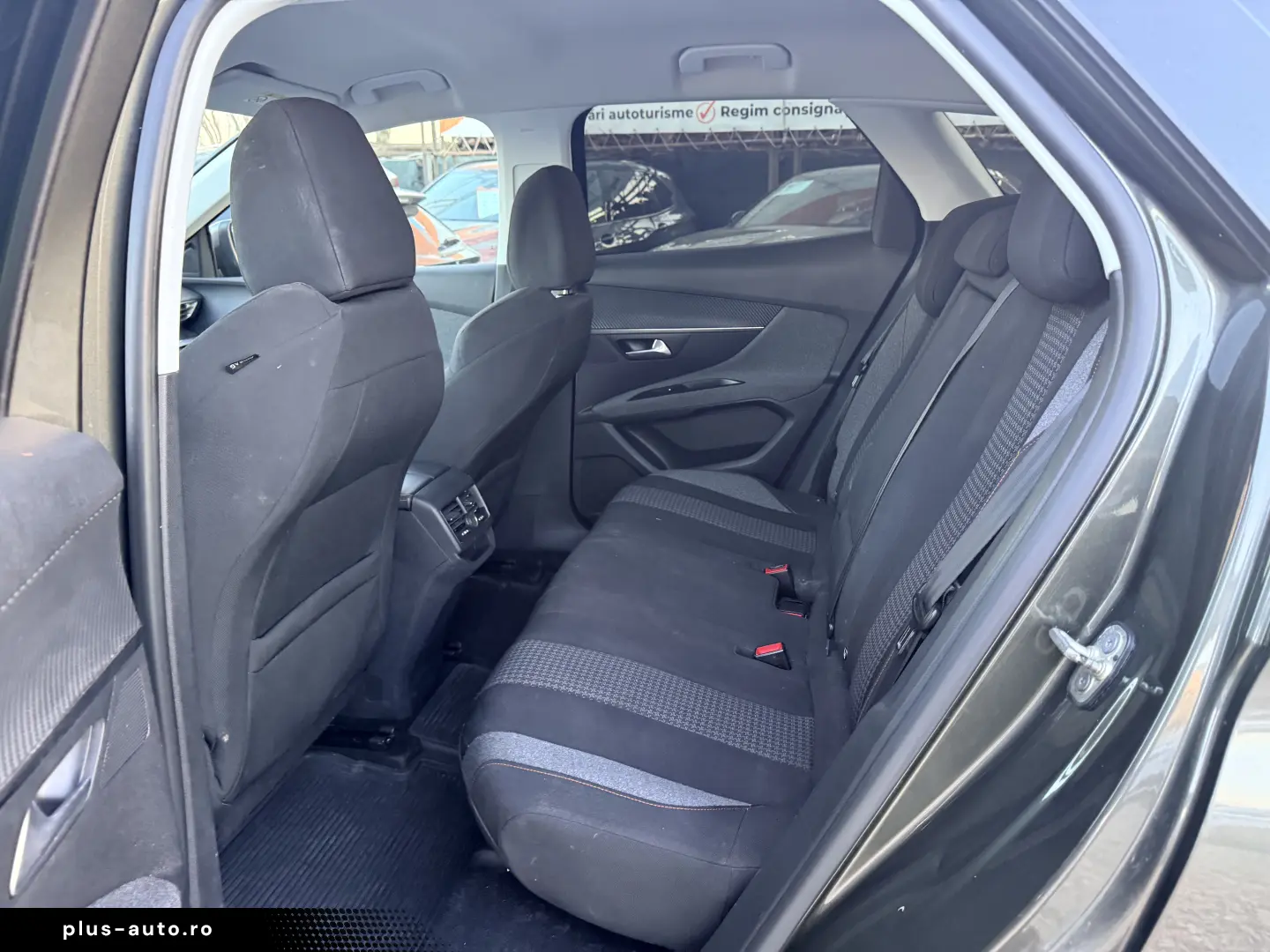 Ocazie 6000e avans 6000e in 3 luni