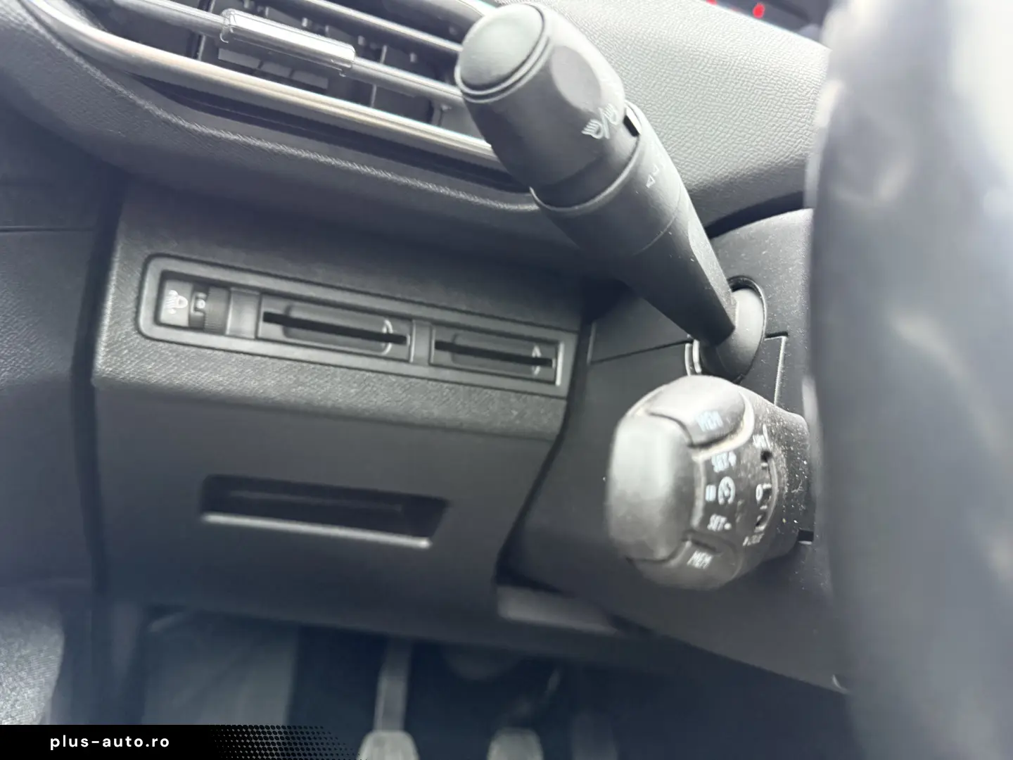 Ocazie 6000e avans 6000e in 3 luni