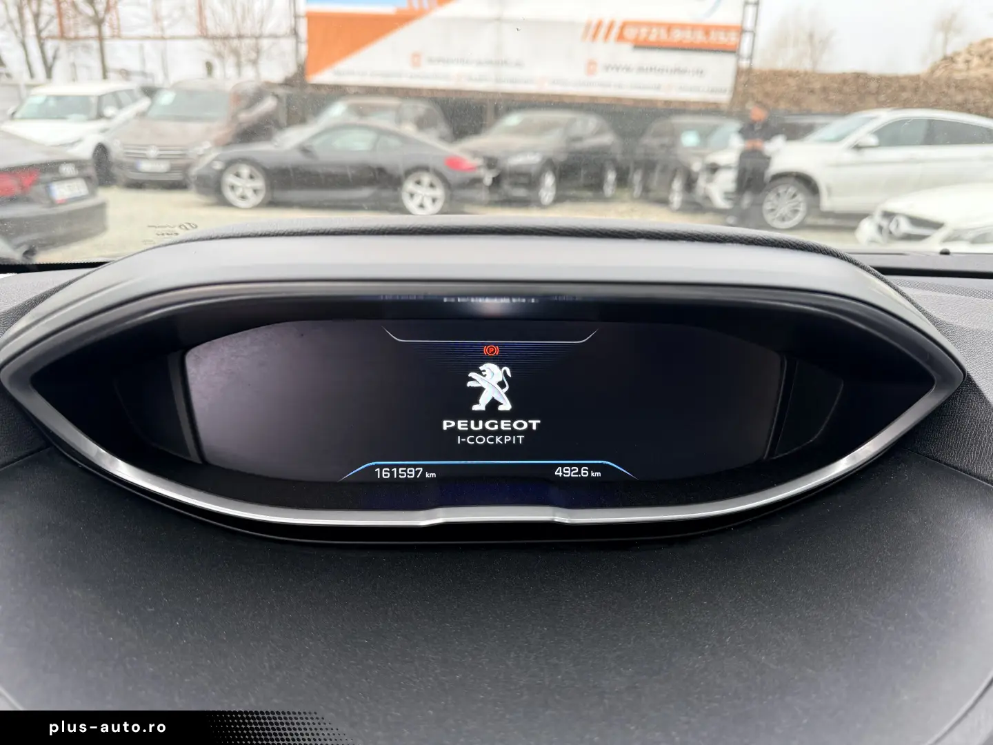 Ocazie 6000e avans 6000e in 3 luni