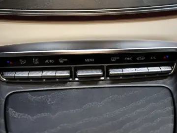 MERCEDES-BENZ AMG GT 63 (S) 4M