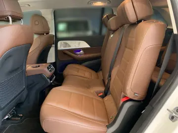 MERCEDES-BENZ GLS 580 4M AMG