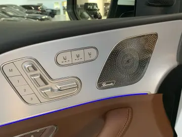 MERCEDES-BENZ GLS 580 4M AMG