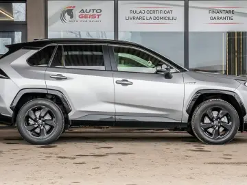 TOYOTA RAV4 2.5 hybrid Style 4×4