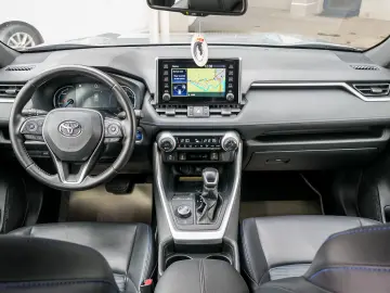 TOYOTA RAV4 2.5 hybrid Style 4×4