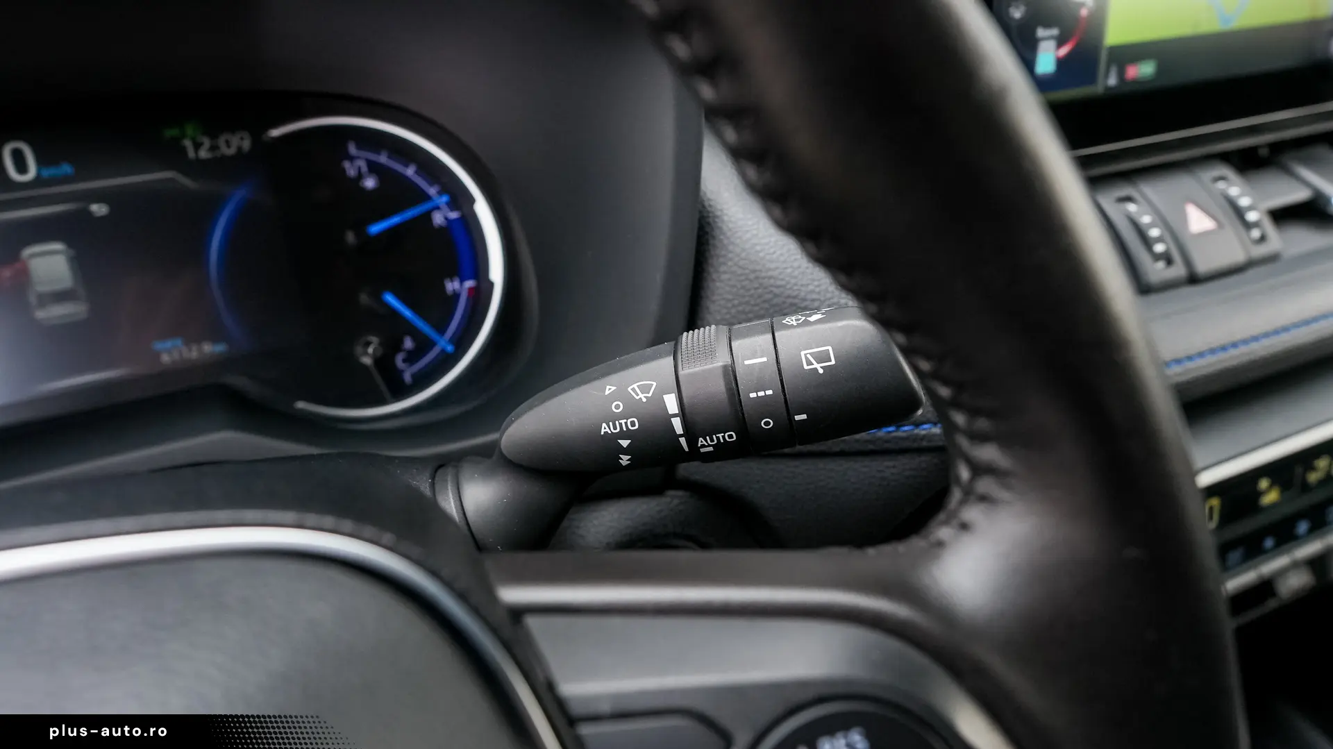 TOYOTA RAV4 2.5 hybrid Style 4×4