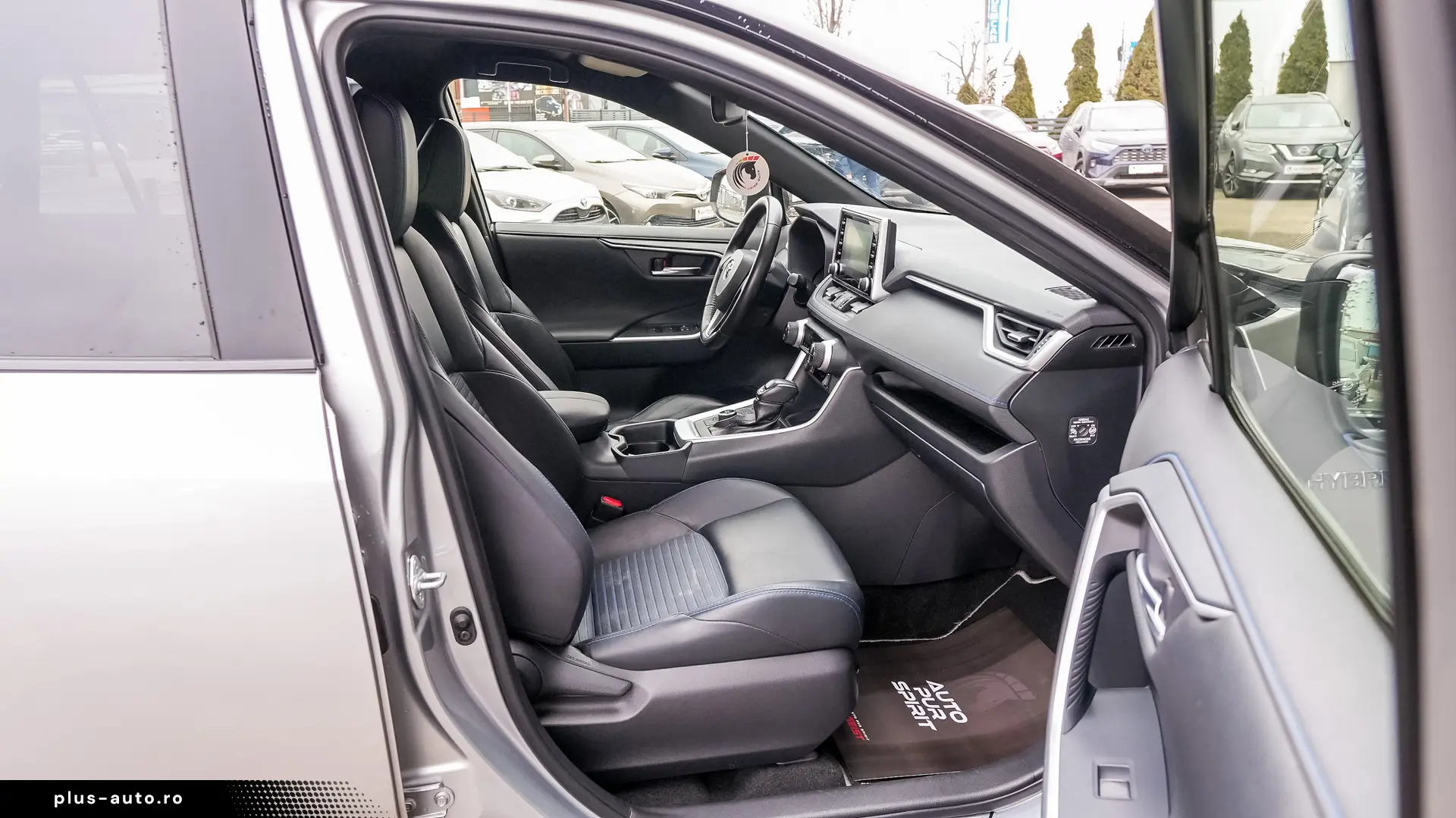 TOYOTA RAV4 2.5 hybrid Style 4×4