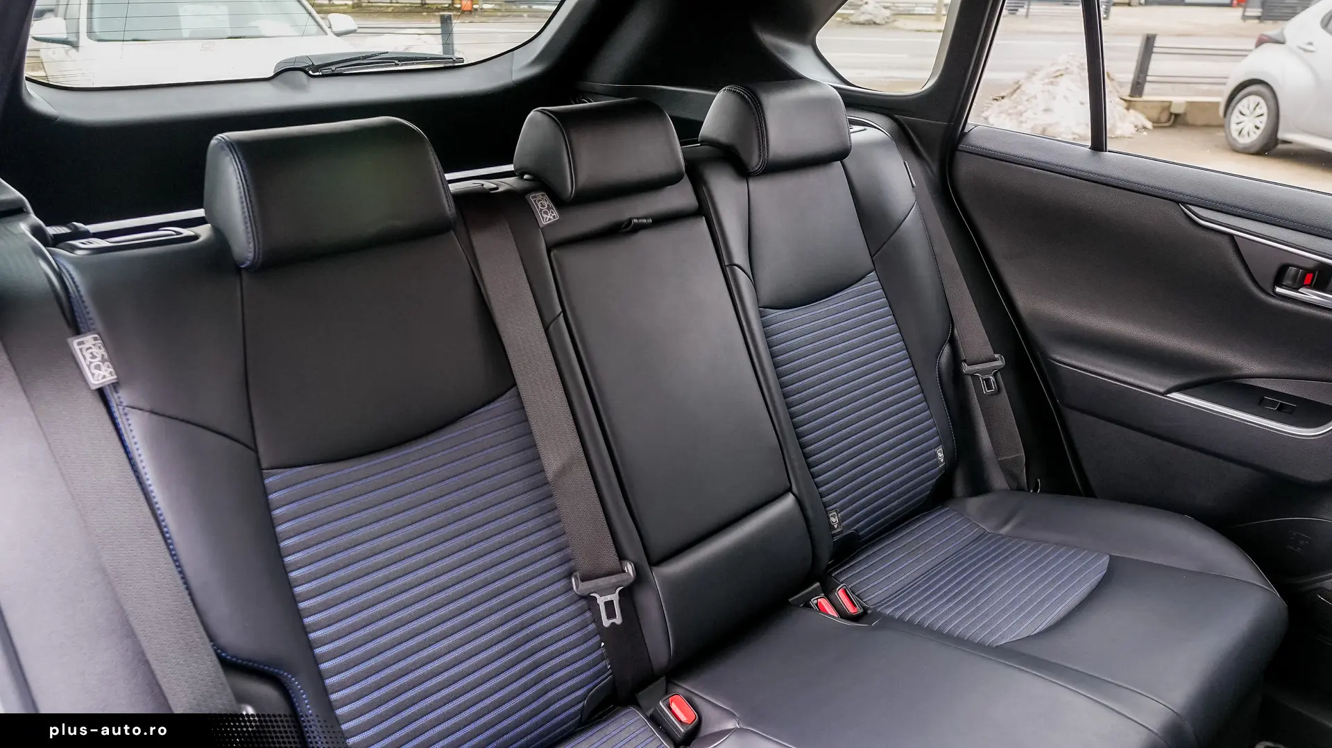 TOYOTA RAV4 2.5 hybrid Style 4×4