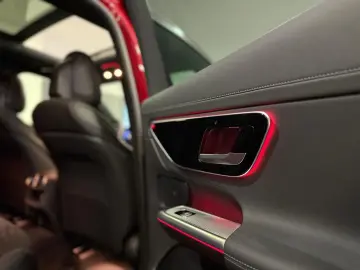 MERCEDES-BENZ GLC 300 d 4M AMG Line