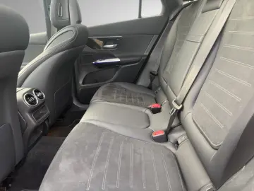 MERCEDES-BENZ GLC 300 d 4M AMG