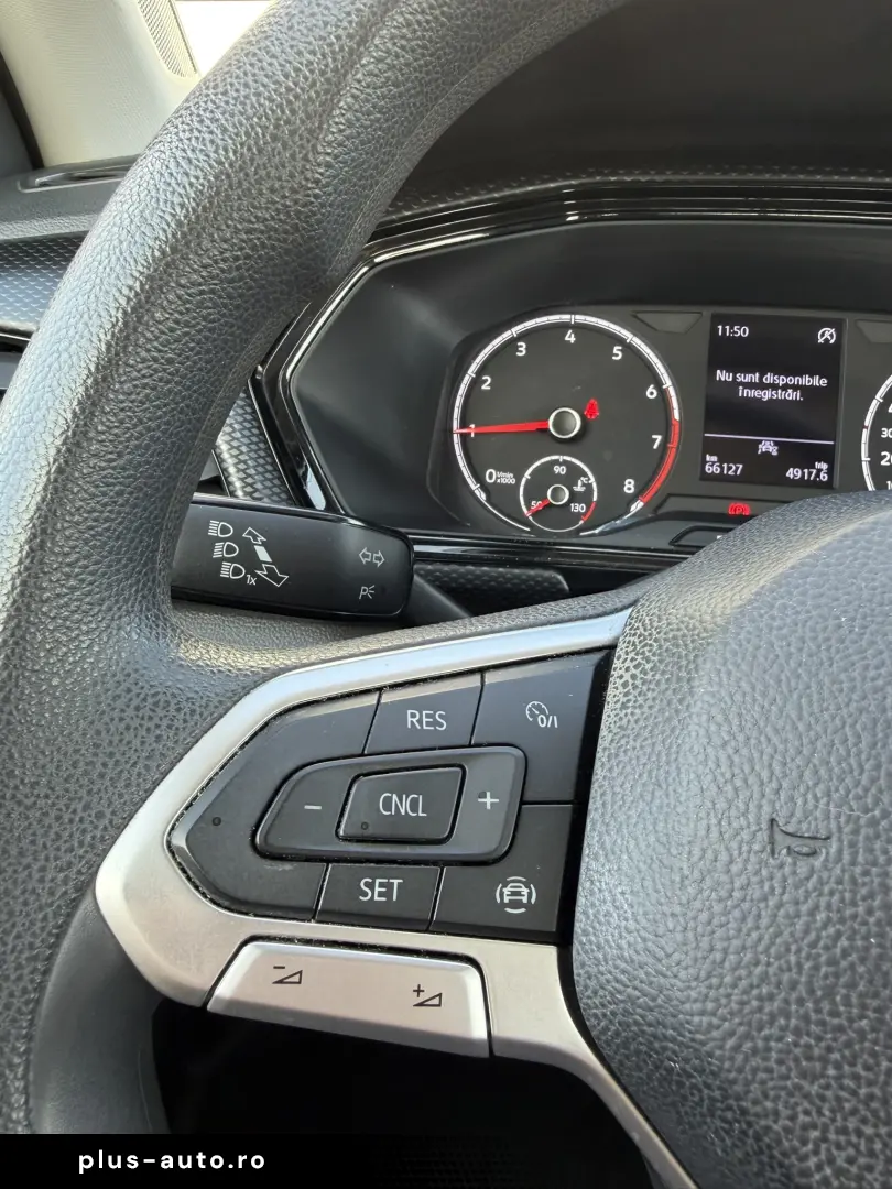 Volkswagen T-cross SUV 2020