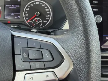 Volkswagen T-cross SUV 2020