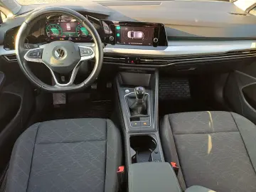 Volkswagen Golf 1.5 TSI 130 CP ACT Life