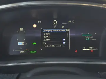 Toyota Corolla Hybrid - Business