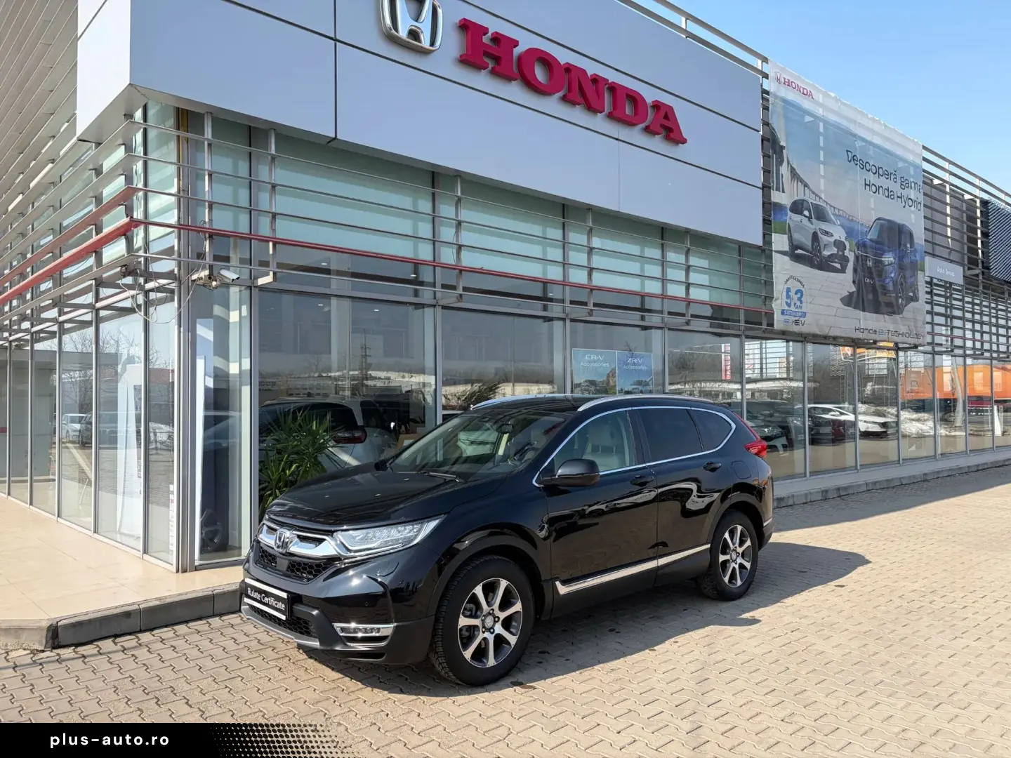 Honda CR-V 2.0 4WD Executive Hybrid   Car No 10