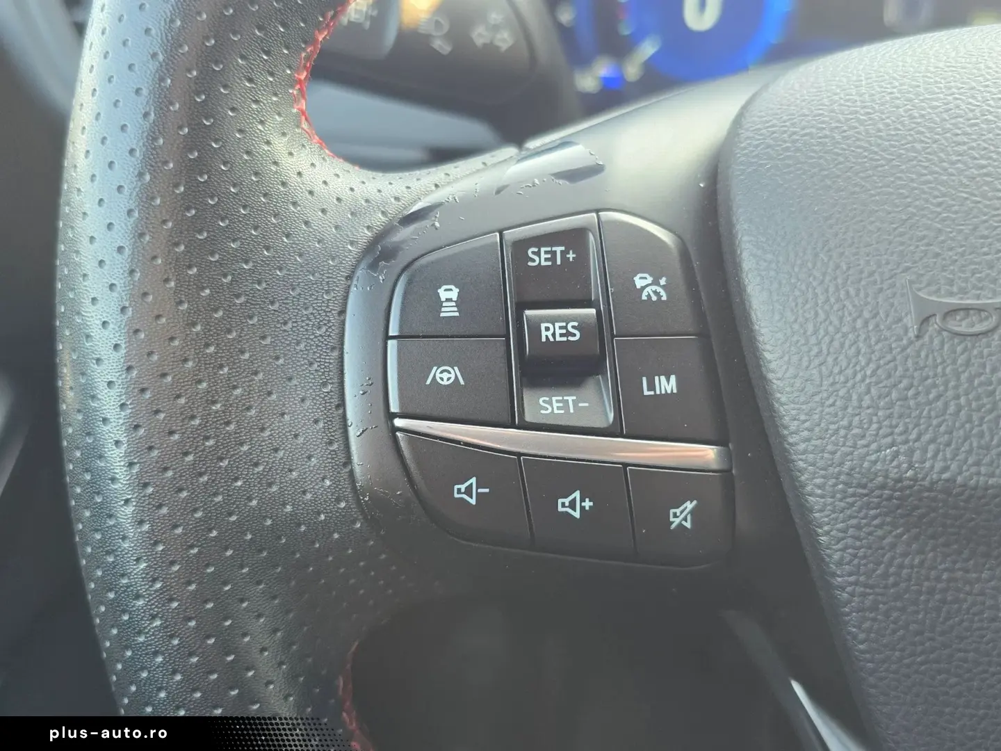 FORD KUGA 2.5 Hybrid ST-Line 4x4