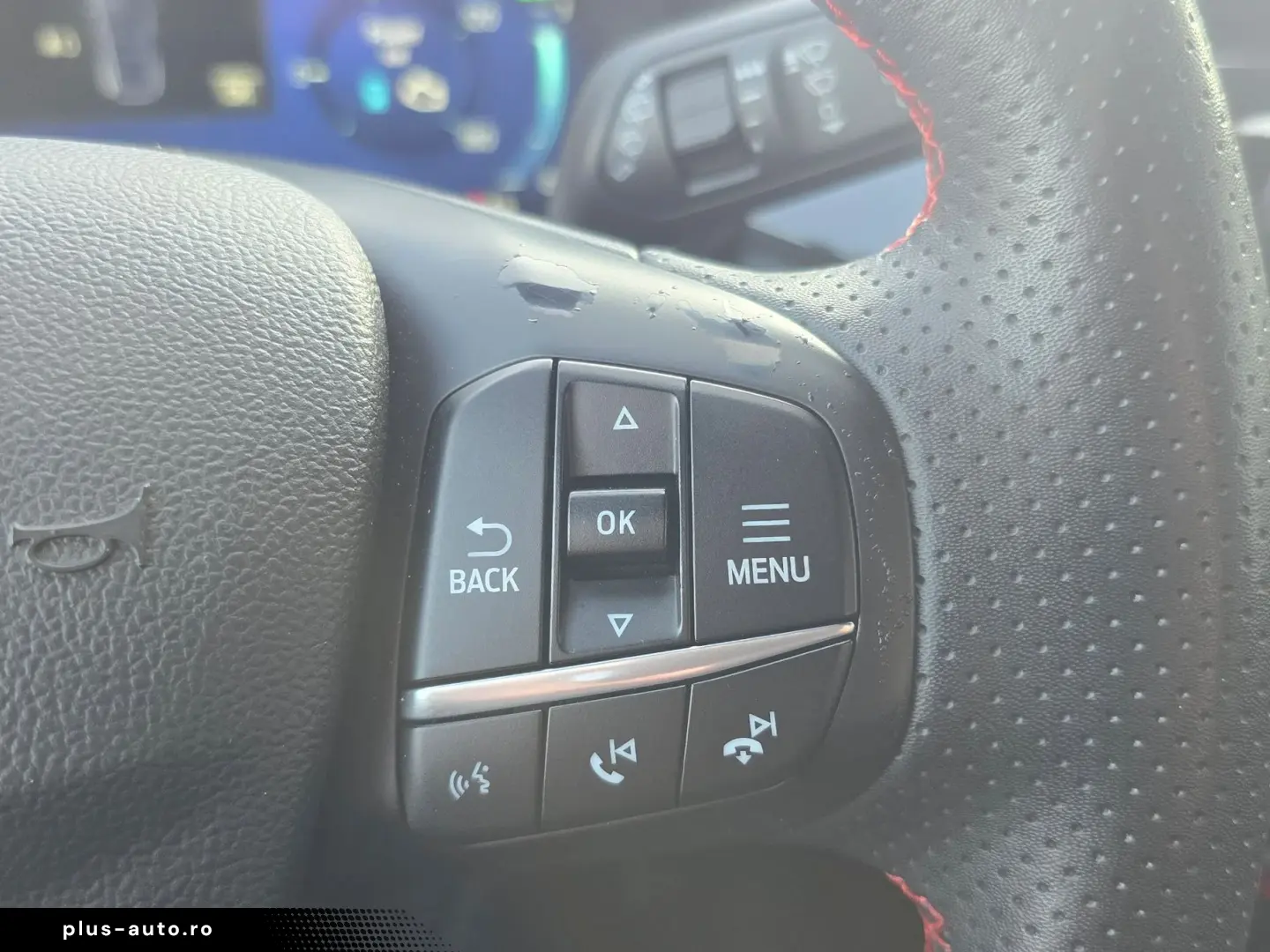 FORD KUGA 2.5 Hybrid ST-Line 4x4