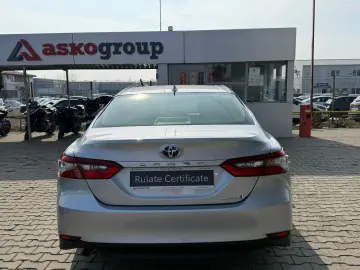 Toyota Camry Business 2.5 HYBRID