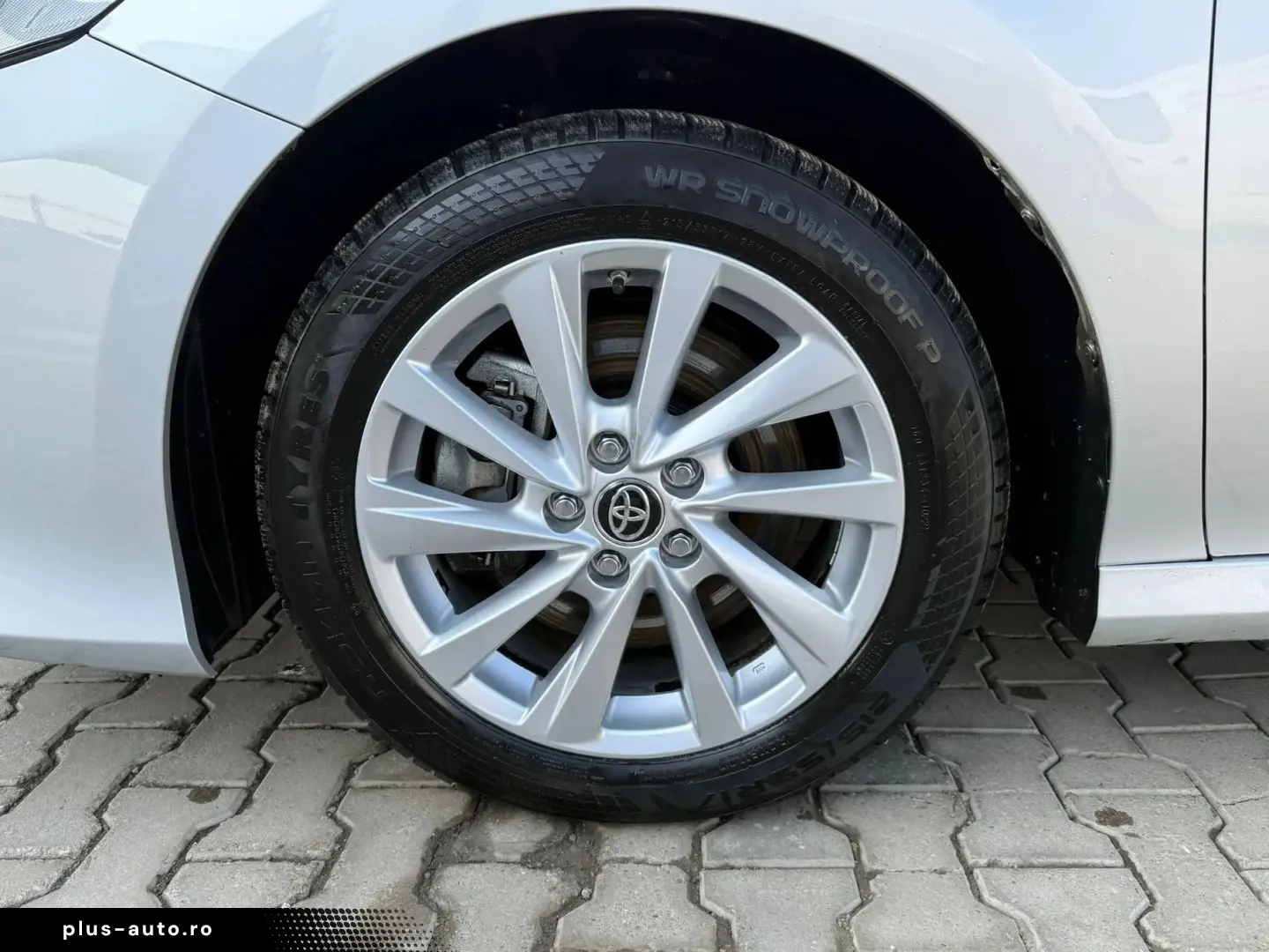 Toyota Camry Business 2.5 HYBRID