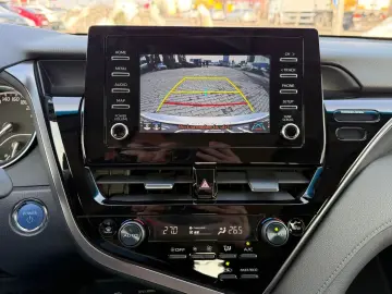 Toyota Camry Business 2.5 HYBRID