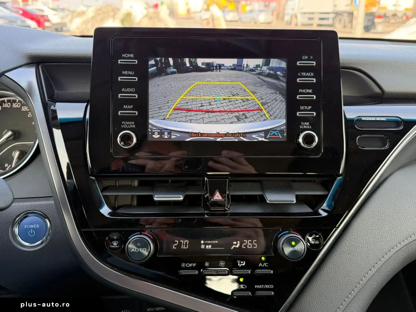 Toyota Camry Business 2.5 HYBRID