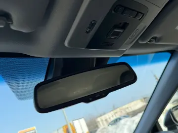 Toyota Camry Business 2.5 HYBRID