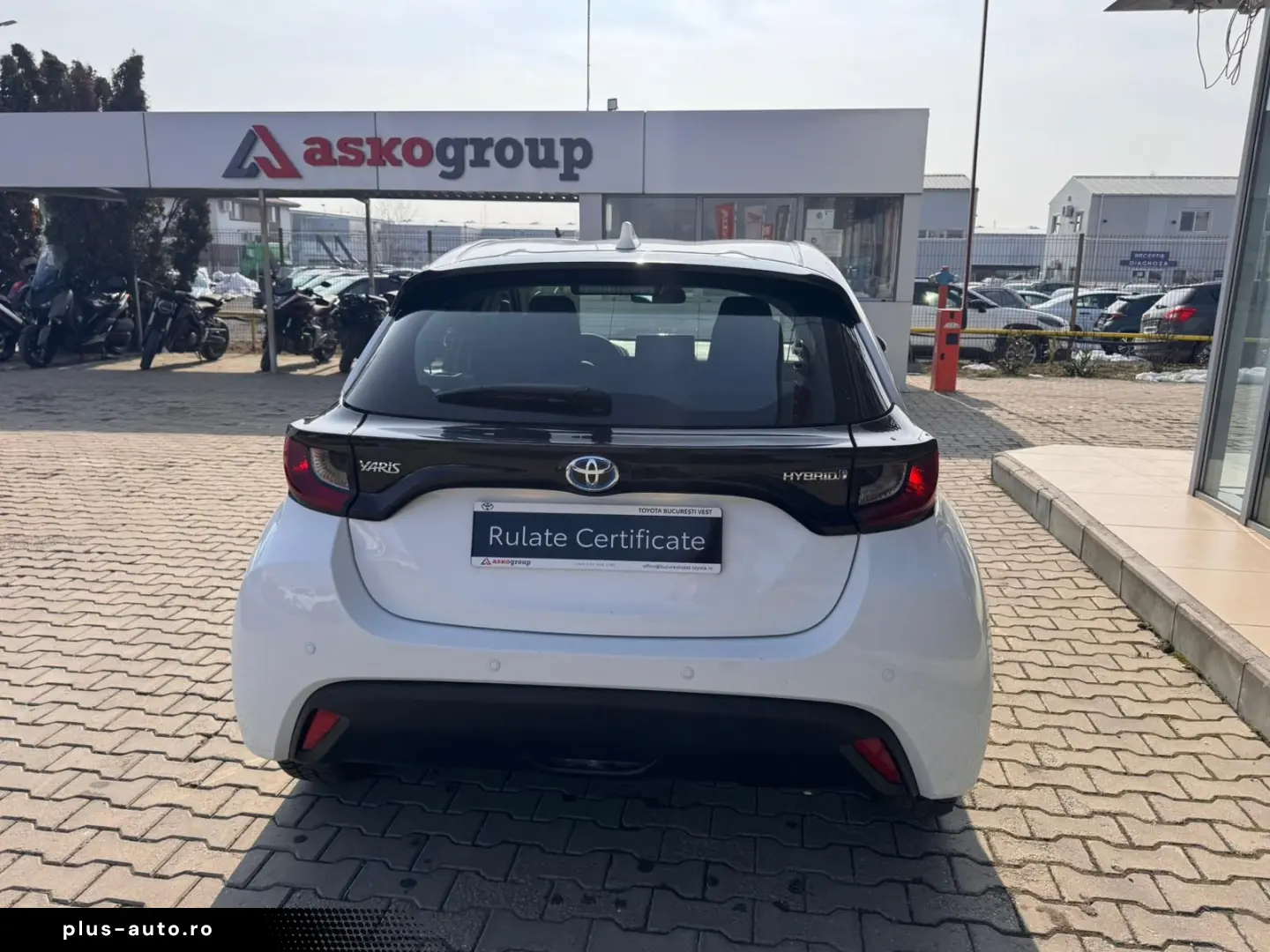 Toyota Yaris 1.5 Hybrid 116 CP e-CVT