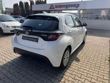 Toyota Yaris 1.5 Hybrid 116 CP e-CVT