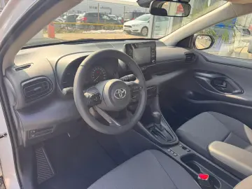 Toyota Yaris 1.5 Hybrid 116 CP e-CVT