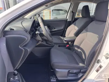 Toyota Yaris 1.5 Hybrid 116 CP e-CVT