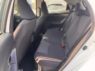 Toyota Yaris 1.5 Hybrid 116 CP e-CVT