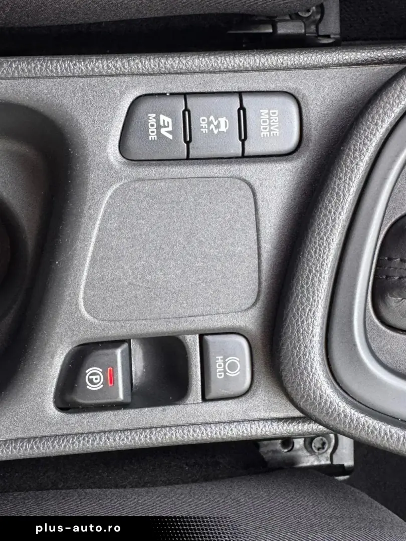 Toyota Yaris 1.5 Hybrid 116 CP e-CVT