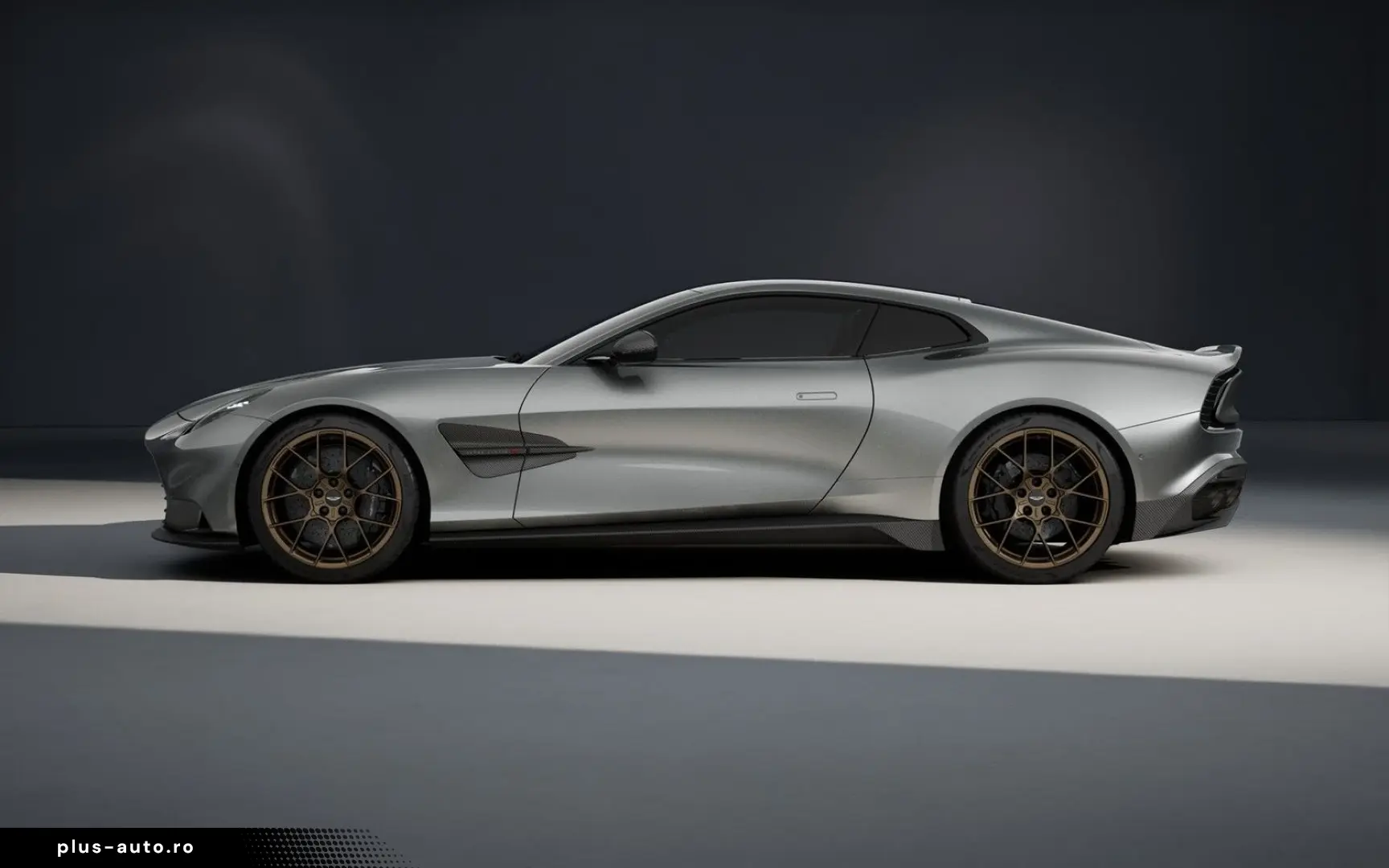 ASTON MARTIN Vanquish V12