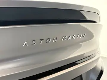 ASTON MARTIN Vanquish
