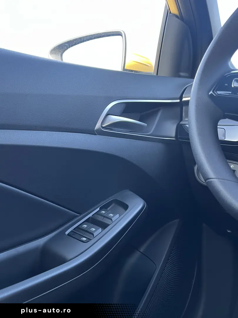 MG3 HEV 5 usi Explore 1.5L PFI HEV 194 CP AT