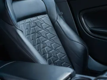 ASTON MARTIN Vanquish Coupe   25MY