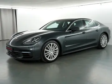 PORSCHE Panamera 4 Bose Kamera Luftfederung