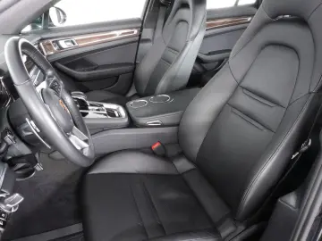 PORSCHE Panamera 4 Bose Kamera Luftfederung