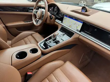 PORSCHE Panamera 4 E-Hybrid Porsche Approved! 1.Hand