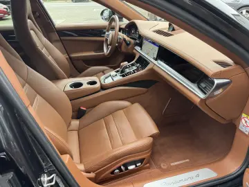 PORSCHE Panamera 4 E-Hybrid Porsche Approved! 1.Hand