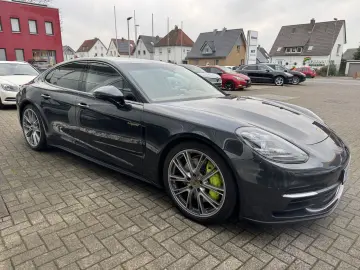 PORSCHE Panamera 4 E-Hybrid Porsche Approved! 1.Hand