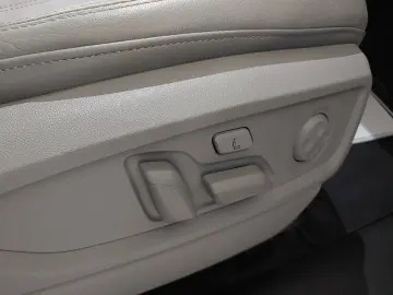 AUDI Q5 Sportback 50 qu advanced Massag Leder Virtual