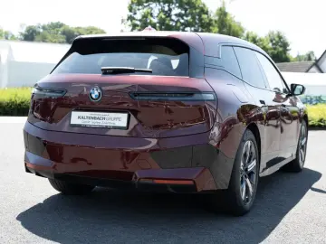 BMW iX xDrive 40 HUD LED NAVI KAMERA LEDER SHZ PDC
